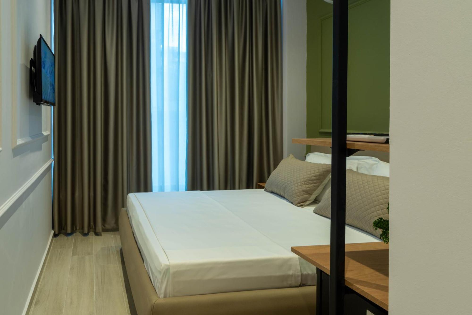 Amau Beach Rooms ドゥラス エクステリア 写真