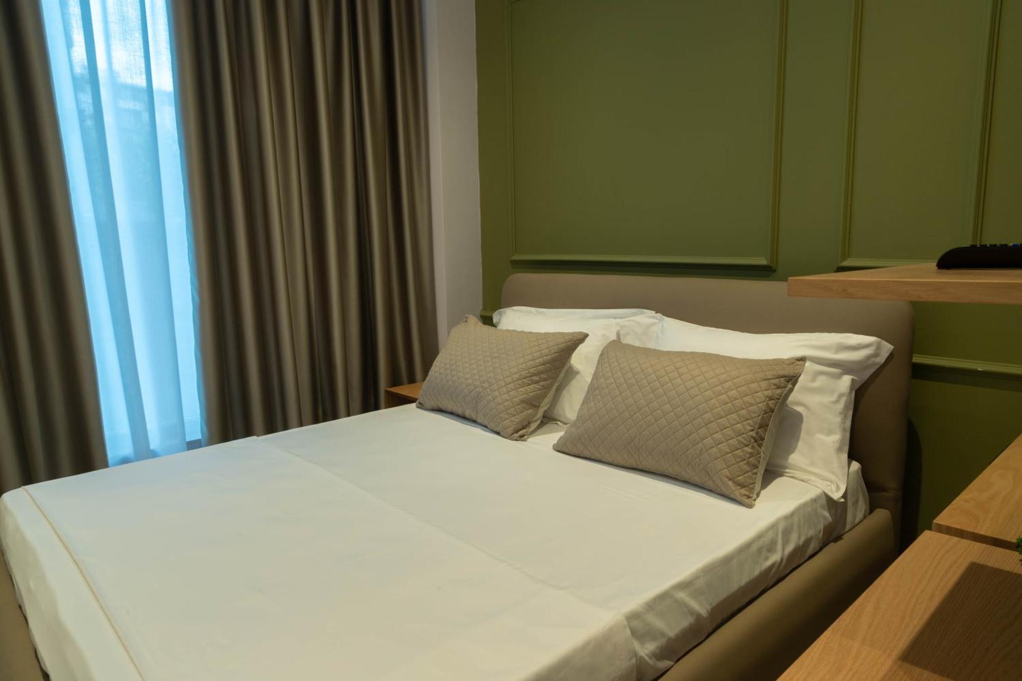 Amau Beach Rooms ドゥラス エクステリア 写真